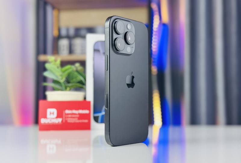iPhone 16 Pro 1TB thiết kế cực sang