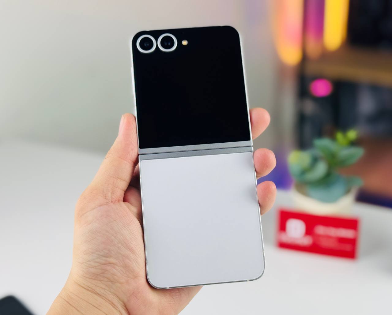 Samsung Galaxy Z Flip6 5G Màu Độc Quyền