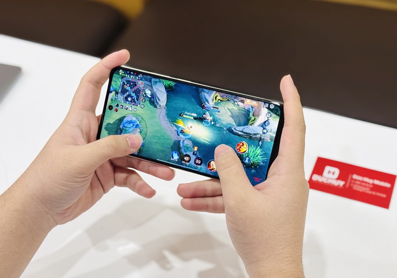 Trải nghiệm chơi game cực mượt trên realme C75