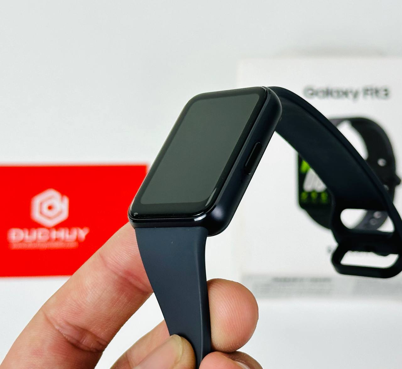mặt trước Samsung Galaxy Fit3