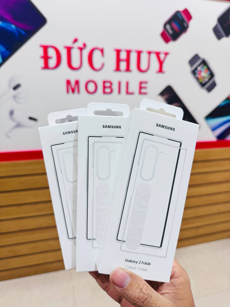 Ốp lưng mỏng trong suốt Galaxy Z Fold6 có hàng 