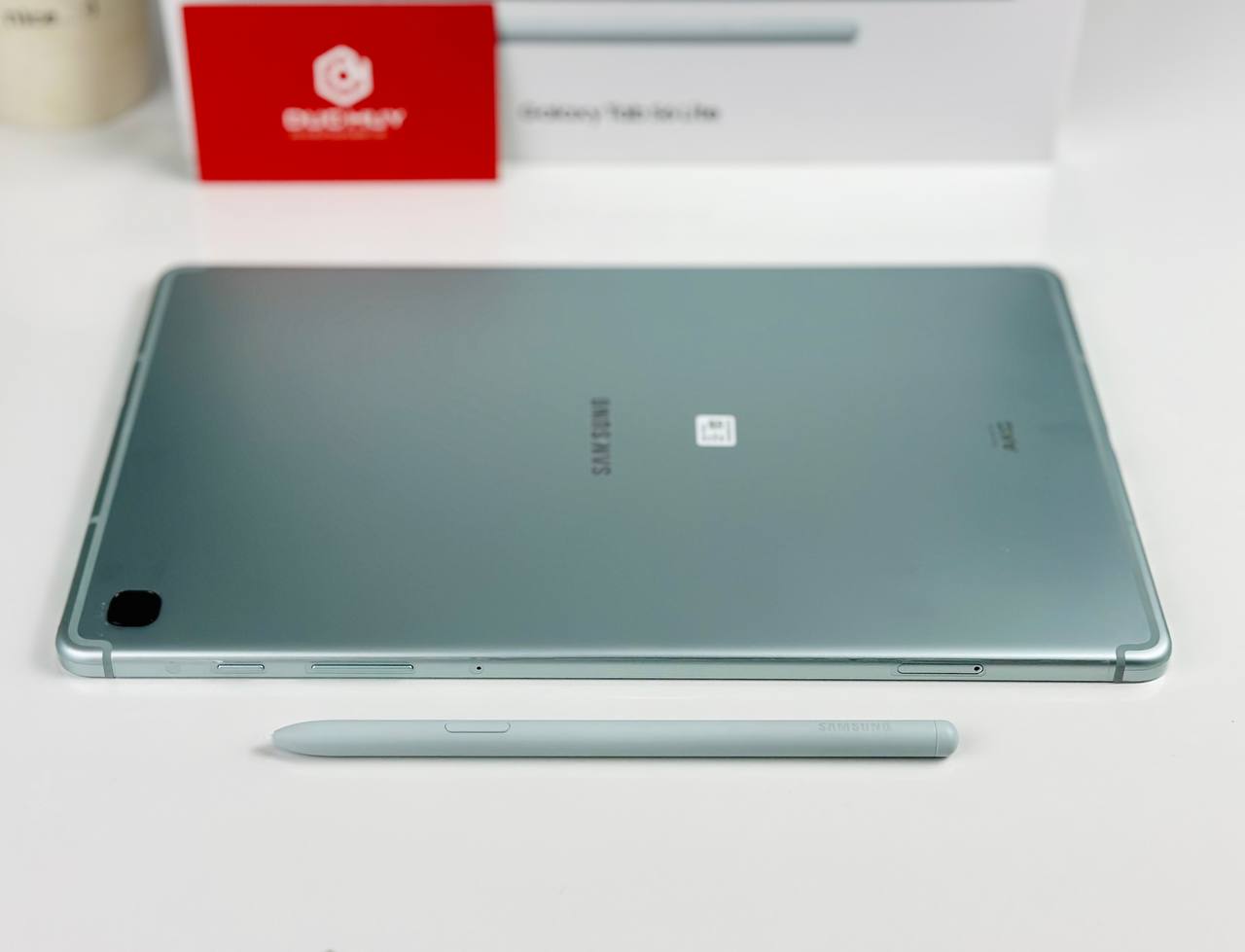 Galaxy Tab S6 Lite (2024) có bút S Pen tiện lợi 