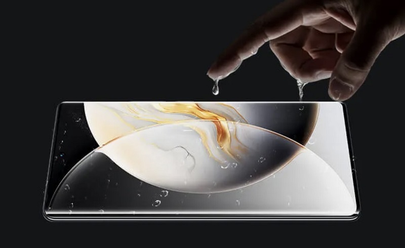 Tecno Camon 30S Pro có màn hình độ sáng cao đến 1300 nits 