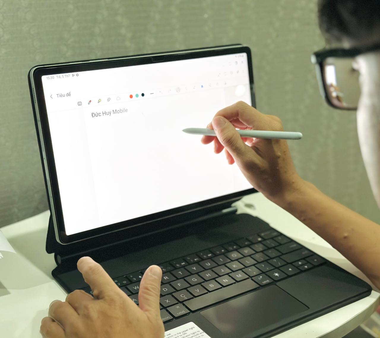 bút s pen trên Galaxy Tab S9 FE Plus Wifi cực nhạy
