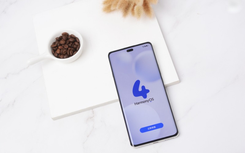 Hiệu năng ổn định với con chip Kirin 8000A kết nối 5G