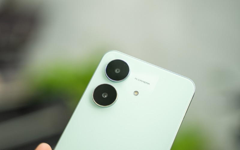 Camera hỗ trợ tối đa nhu cầu nghe gọi 