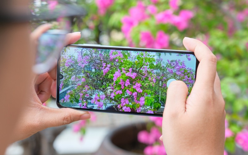 Dung lượng pin 5000mAh đáp ứng tốt mọi nhu cầu