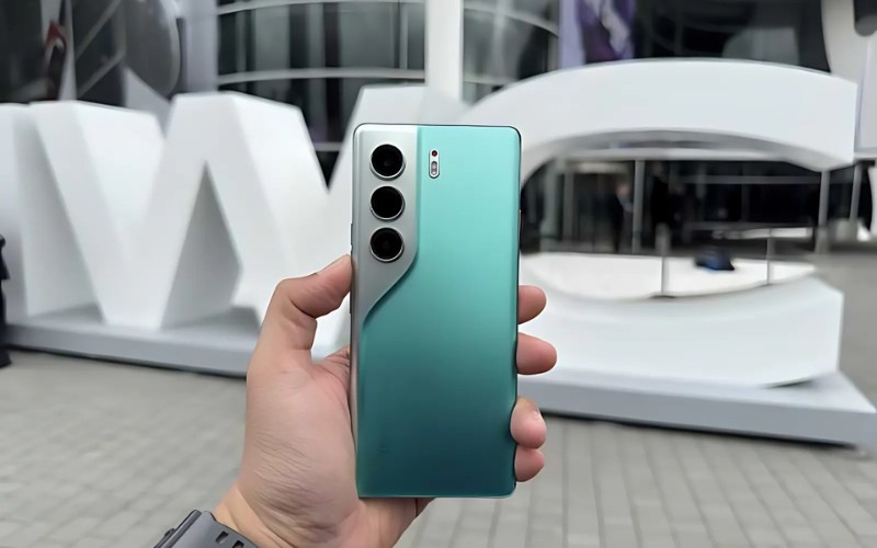 Tecno Camon 40 Pro ra mắt khi nào?