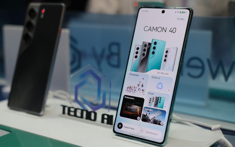 Đánh giá Tecno Camon 40