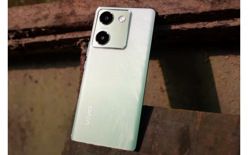 Thiết kế mềm mại trên vivo Y300 Plus