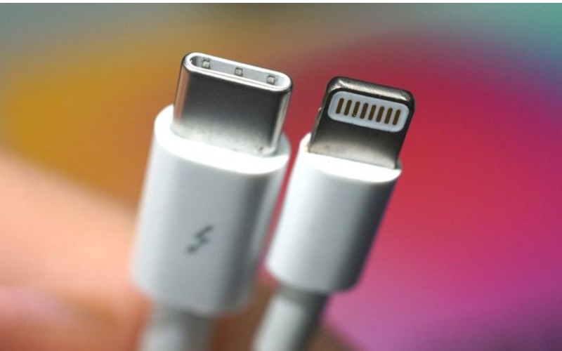Sự khác nhau giữa cổng sạc Lightning và cổng sạc USB Type-C
