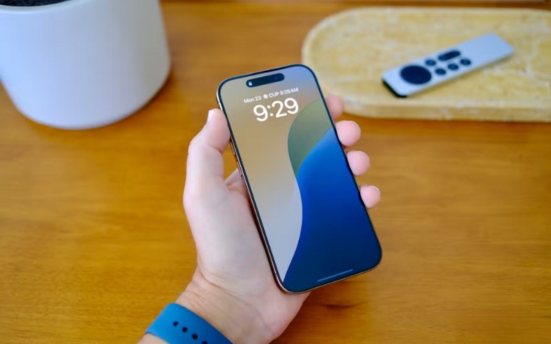 iPhone 16 Pro 1TB cũ ra mắt khi nào?