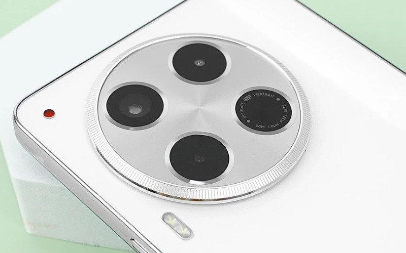 Camera 50MP hỗ trợ nhiều tuỳ chọn AI sáng tạo