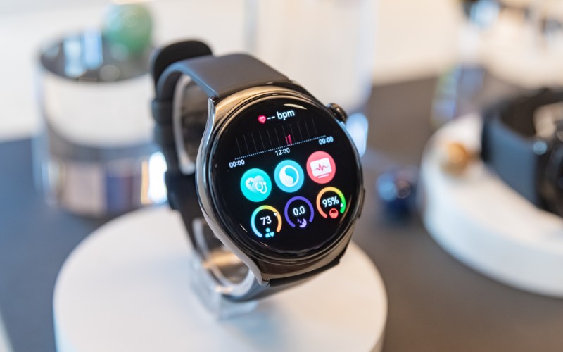 Dòng đồng hồ thông minh Huawei Watch 