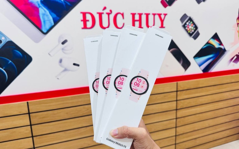 Đồng hồ thông minh Samsung Galaxy Watch FE