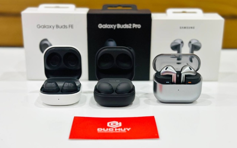 Tai nghe In-ear