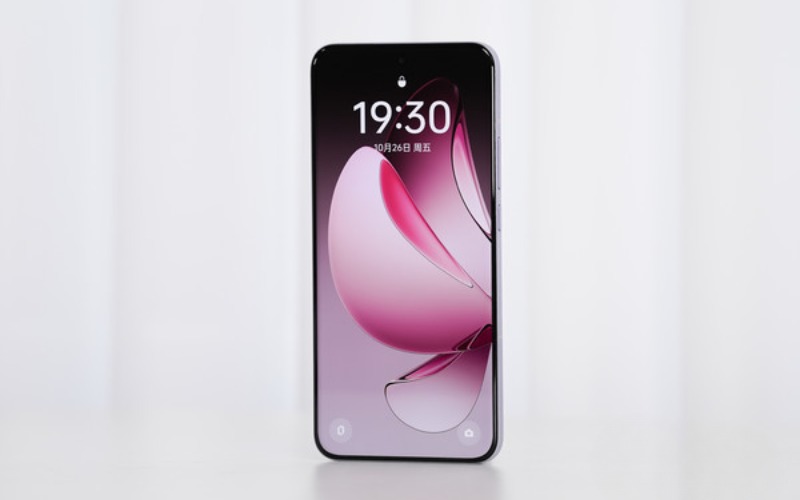Màn hình giải trí AMOLED độ phân giải 1.5K sắc nét