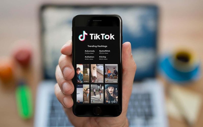 Tải video TikTok có mất tiền không?