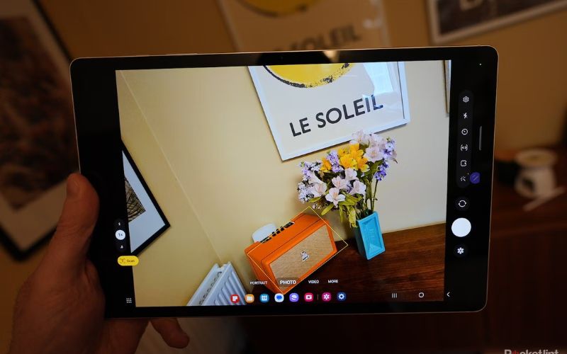Lưu trữ mọi khoảnh khắc ấn tượng với bộ đôi camera trên Samsung Galaxy Tab S10 FE Plus Wifi