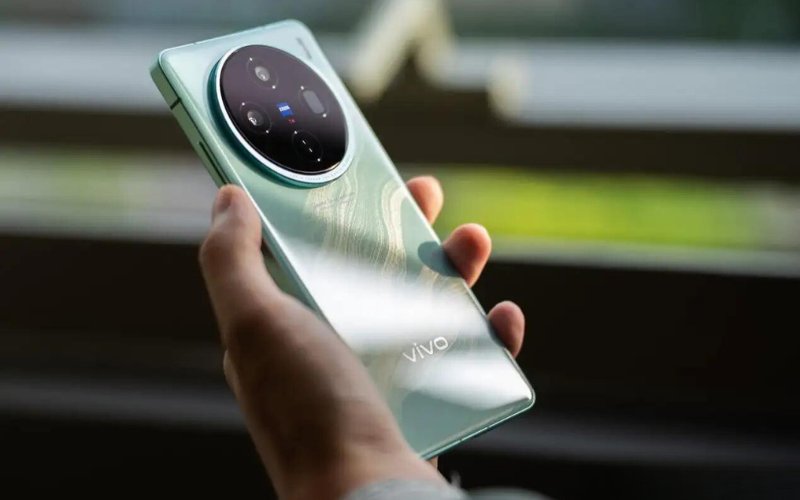 Thiết kế chống nước và bụi bẩn IP69 cao cấp trên vivo X100s