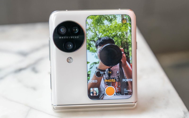 Camera chụp ảnh