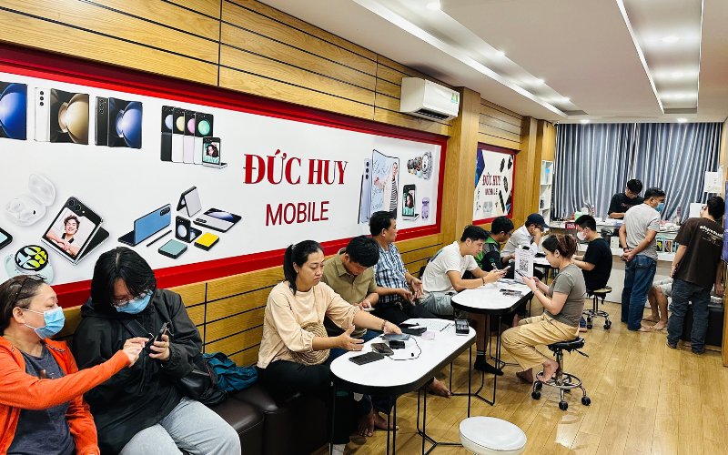 Tại sao nên mua đồng hồ Apple Watch mới, cũ tại Đức Huy Mobile