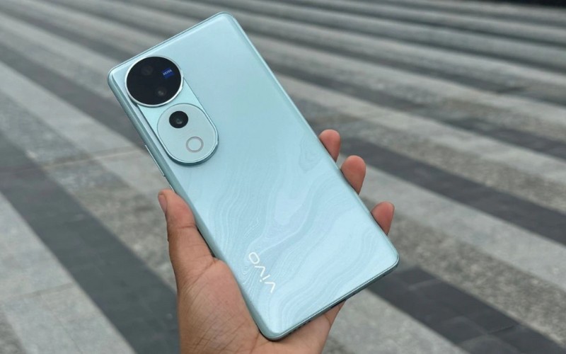 Thiết kế Vivo V40 Pro