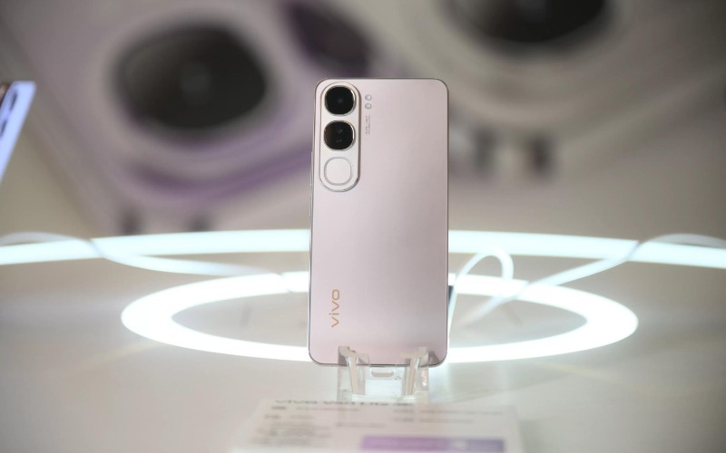Thiết kế Vivo V40 Lite 5G