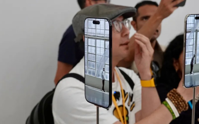 iPhone 17 Pro Max sẽ có viền màn hình siêu mỏng