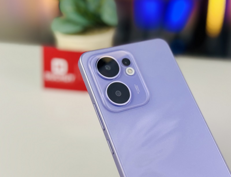 OPPO Reno13 F hỗ trợ quay video Full HD chất lượng
