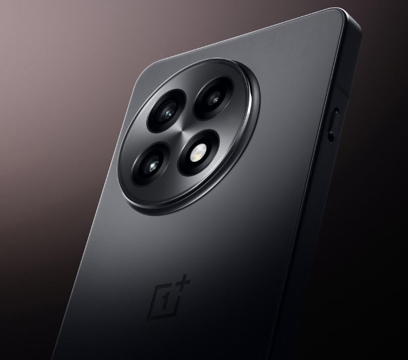 adOnePlus 13R chạy chip Snapdragon 8 Gen 3 mạnh mẽ