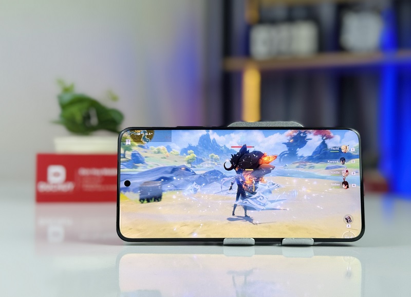 màn hình Xiaomi 15 Ultra còn có thiết kế viền mỏng cực đẹp