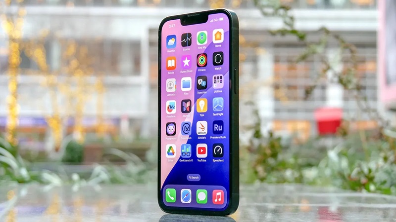 Màn hình 60Hz trên iPhone 16e đáp ứng tốt mọi trải nghiệm cơ bản
