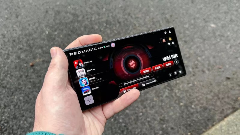 So sánh ROG Phone 7 và Red Magic 8 Pro a