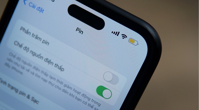 Bật Chế độ nguồn điện thấp để sửa lỗi iPhone nhanh hết pin
