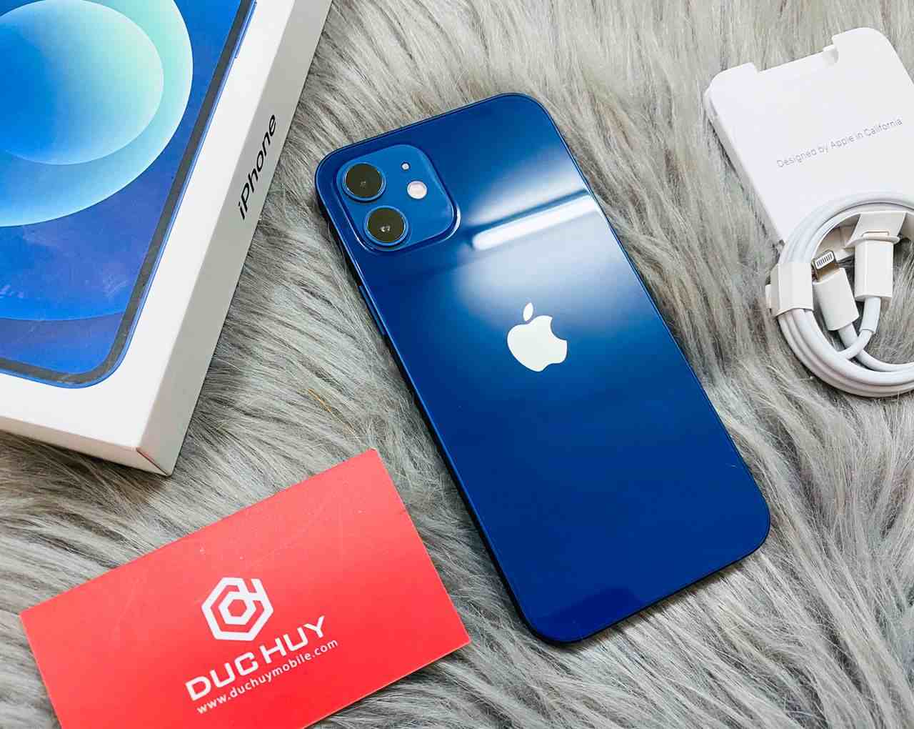 Mặt sau iPhone 12 128GB