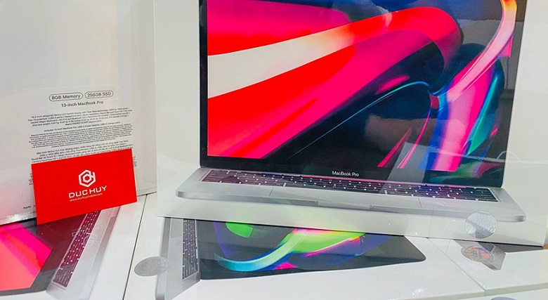 MacBook Pro 13 inch 2020 i5 (8GB | 512GB)