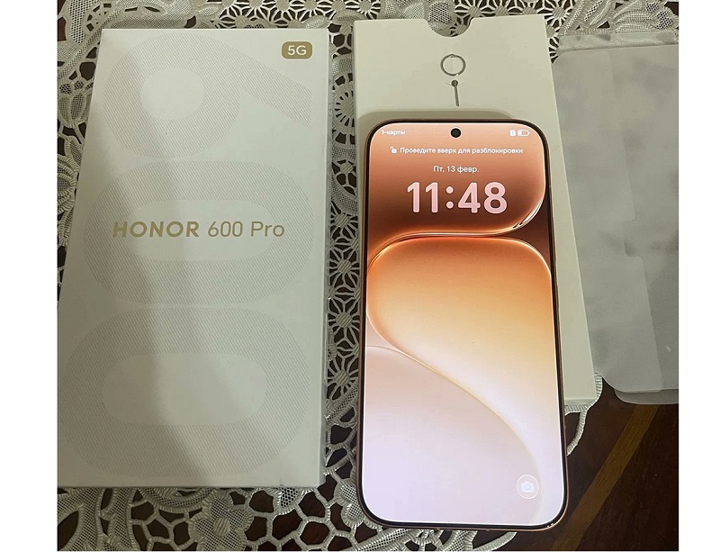 HONOR 600 Pro có màn hình OLED kích thước 6.57 inch