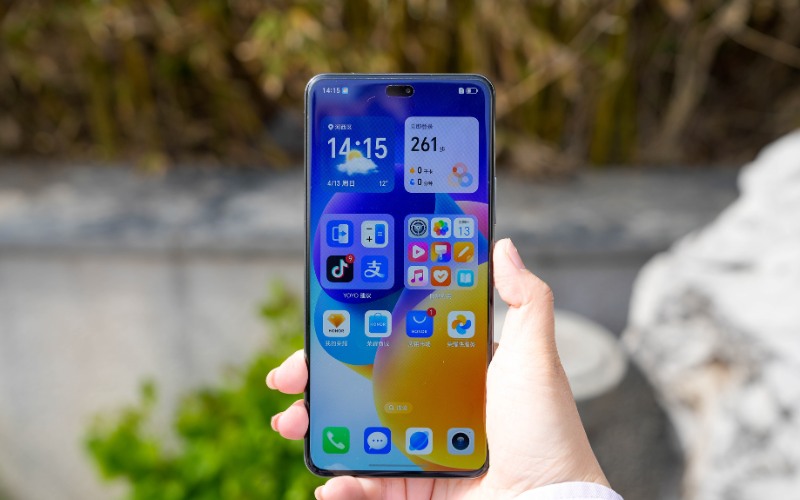 HONOR Power 2 có màn hình OLED lớn, độ phân giải 1.5K