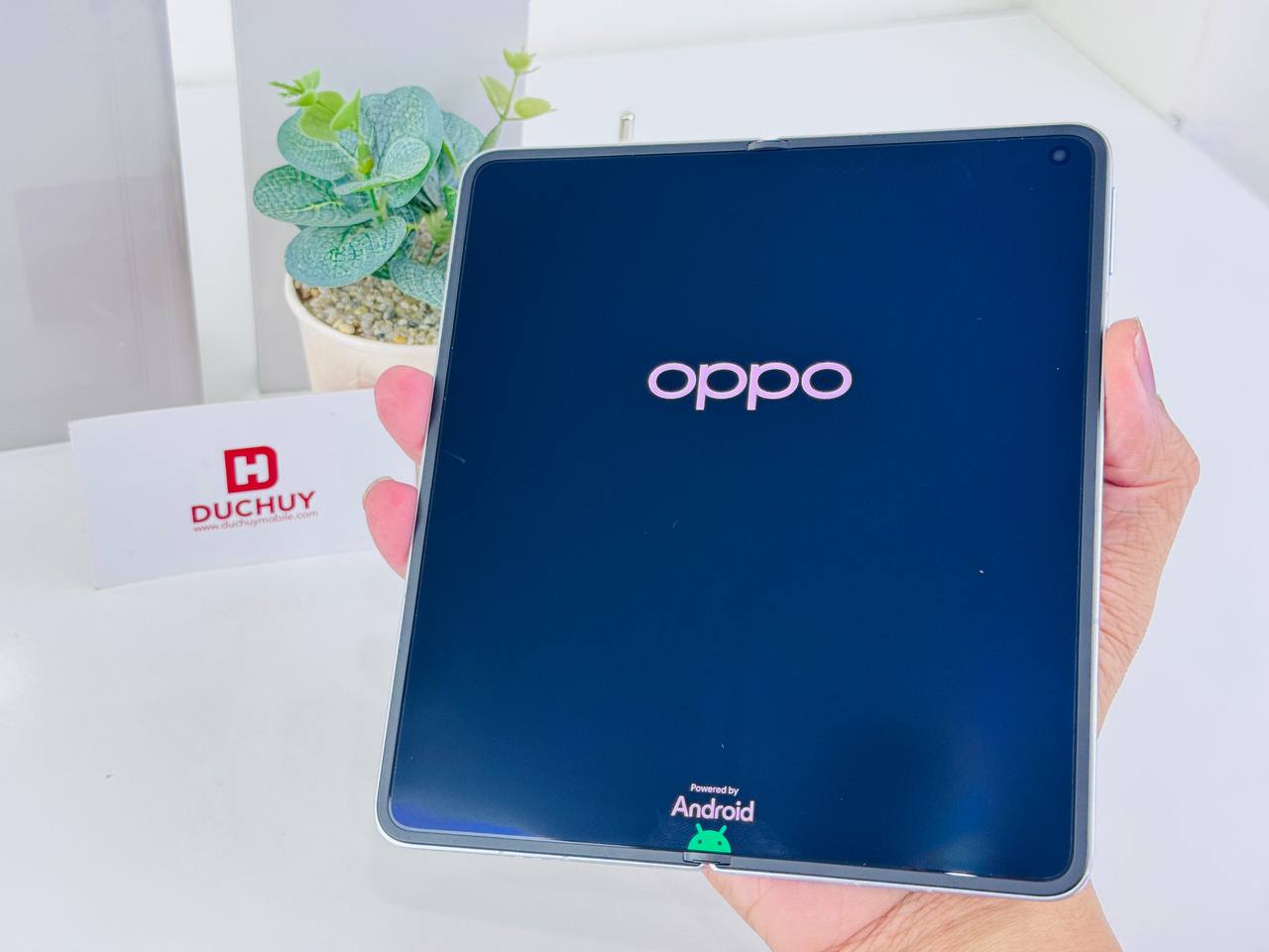 OPPO Find N5 có điểm hiệu năng GeekBench khủng.