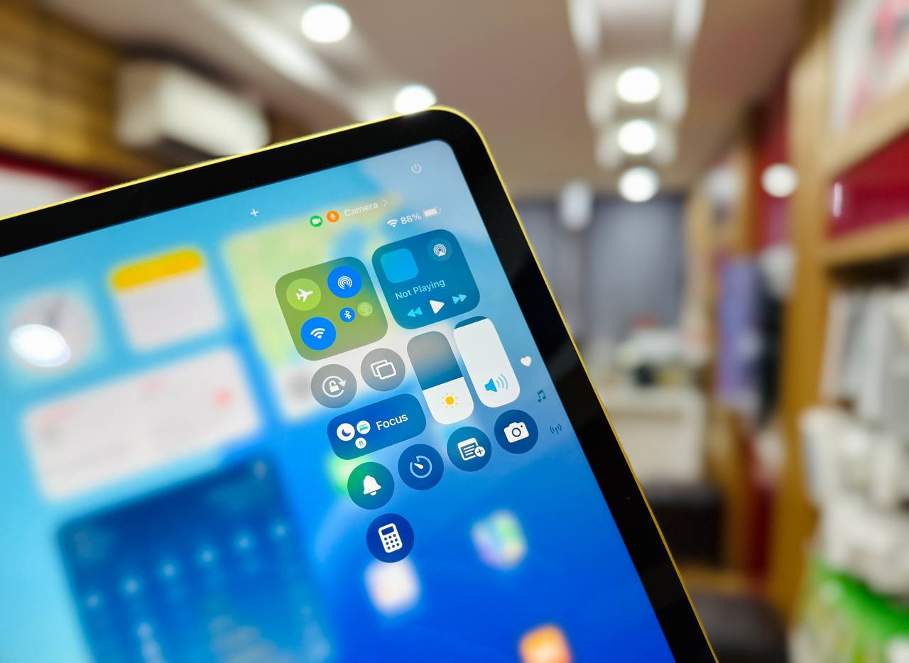 iPad Gen 11 256GB Wifi có pin dung lượng 28.93 Wh bền bỉ