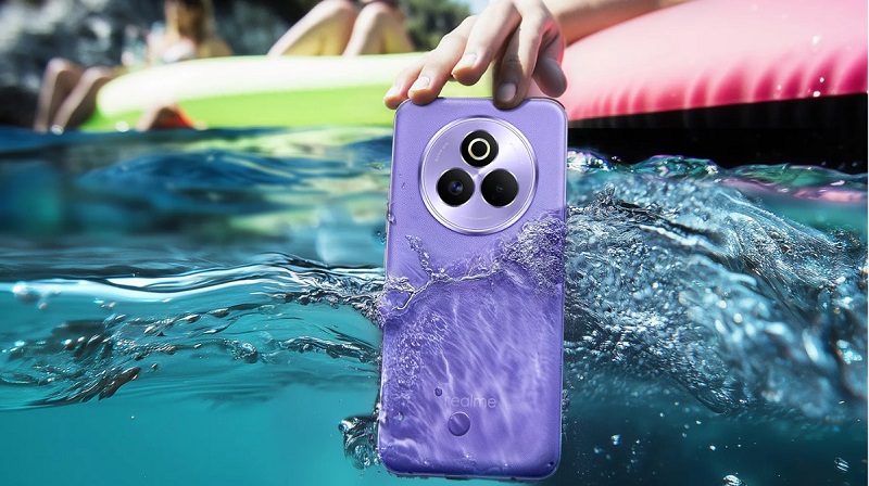 Realme P3 Pro 5G có khả năng kháng bụi và nước chuẩn IP68/IP69