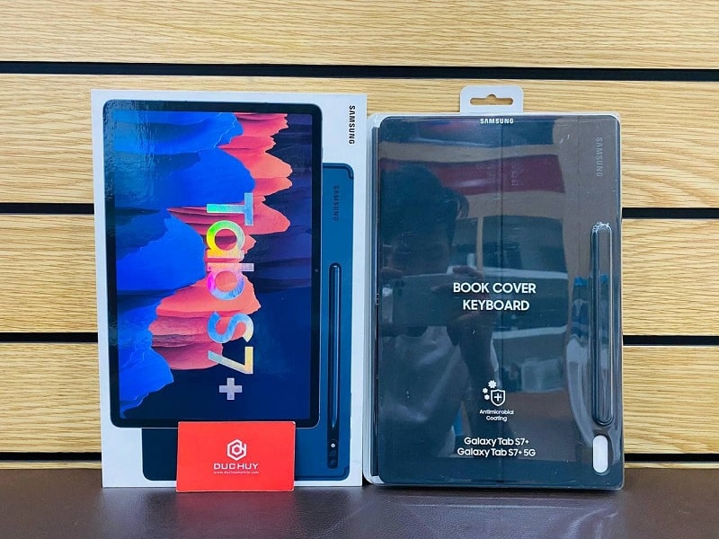 Bao da Book Cover KeyBoard Galaxy Tab S7 Plus