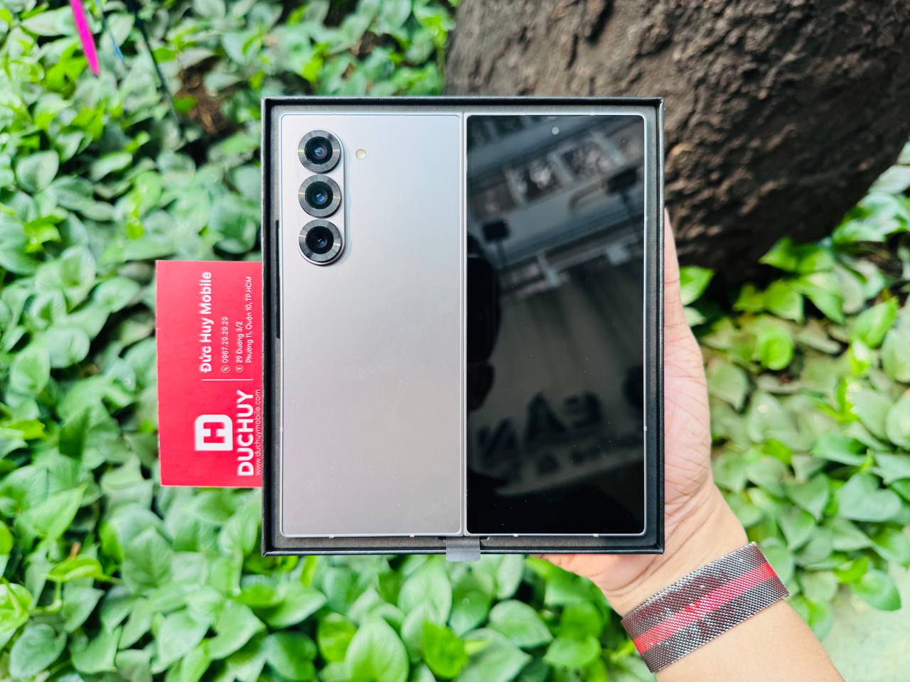 Ngoại hình Samsung Galaxy Z Fold 6 cũ đẹp như mới