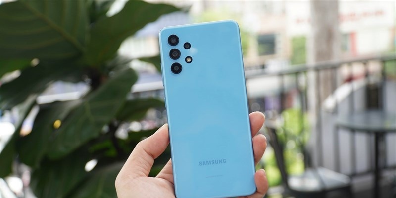 Mặt lưng Samsung Galaxy A32
