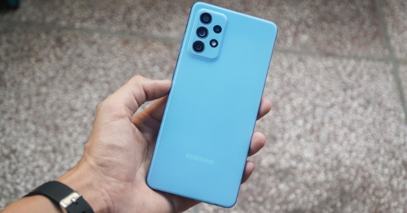 thiết kế Samsung Galaxy A72
