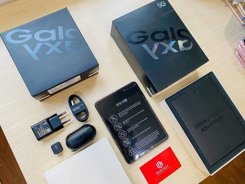 Phụ kiện Samsung Galaxy Fold 5G