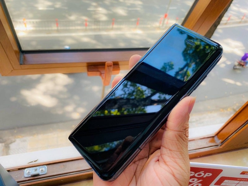 Màn hình Samsung Galaxy Fold 5G