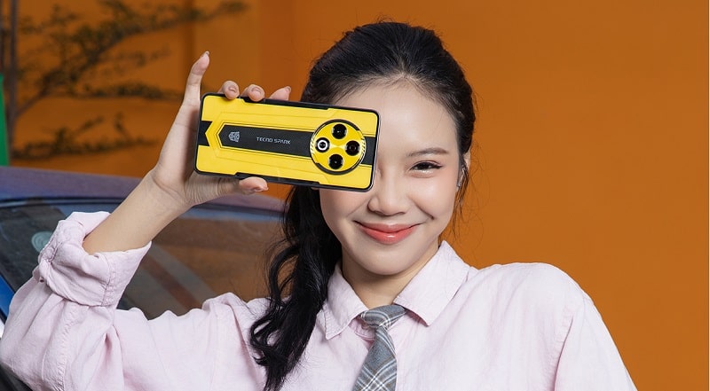 TECNO Spark 30 có thiết kế giống iPhone