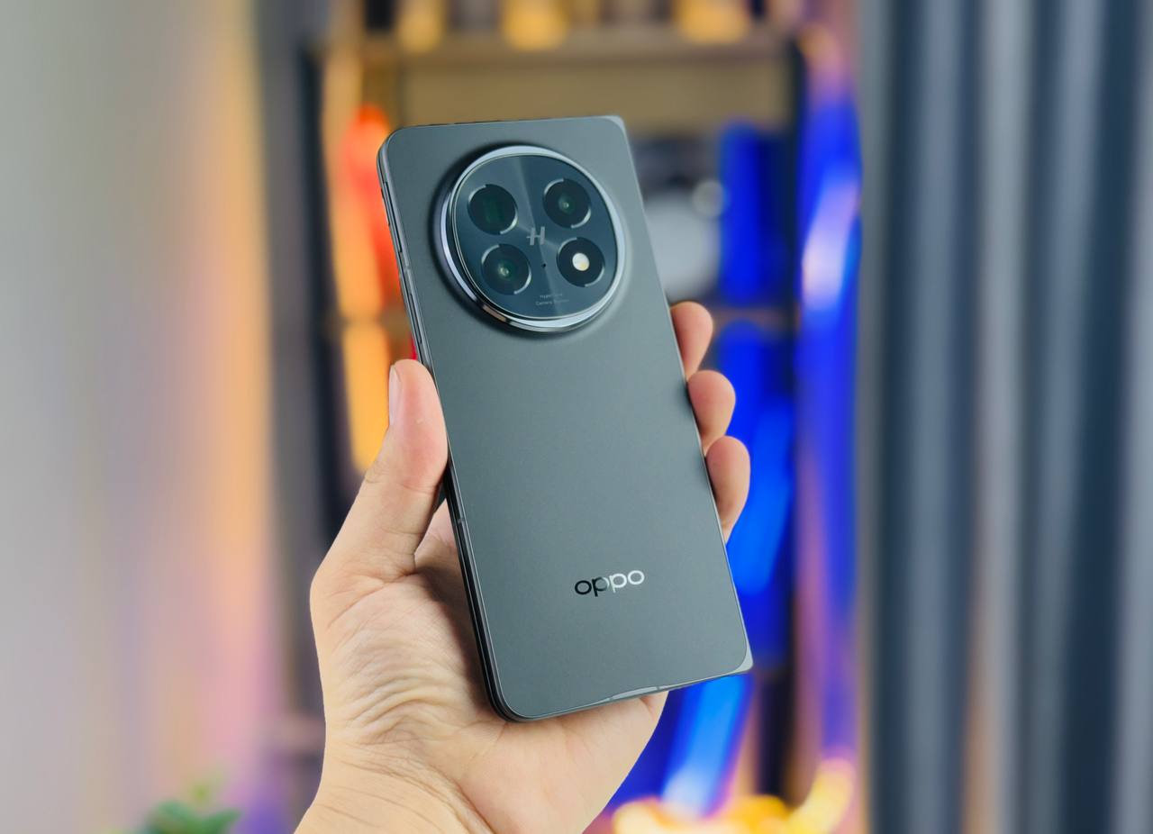 Trên tay Oppo Find N5